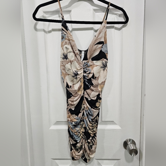 Blue Jasmine Small Floral Scrunch Dress - Picture 2 of 6